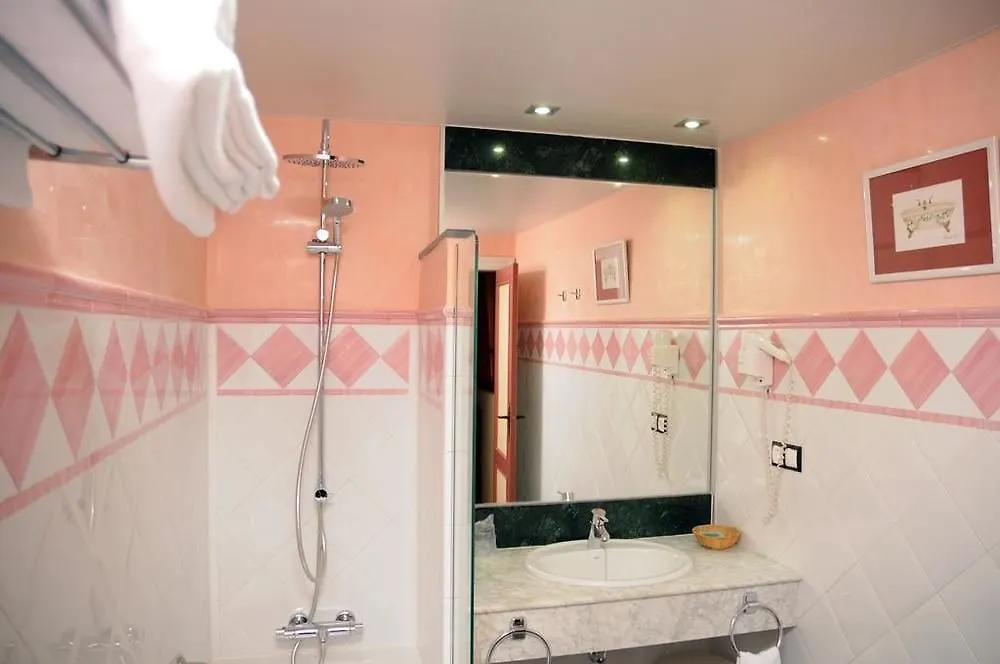 Hotel Santo Domingo Lucena 4*,  España